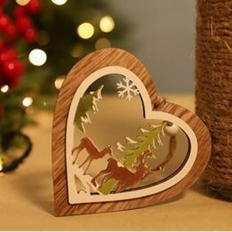 Set ausgehöhlter Weihnachtsanhänger aus Holz