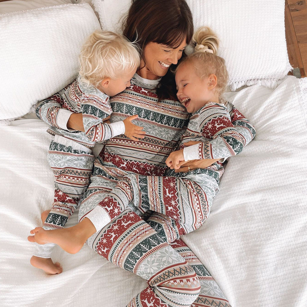 Classic Christmas Matching Family Lounge Set 2