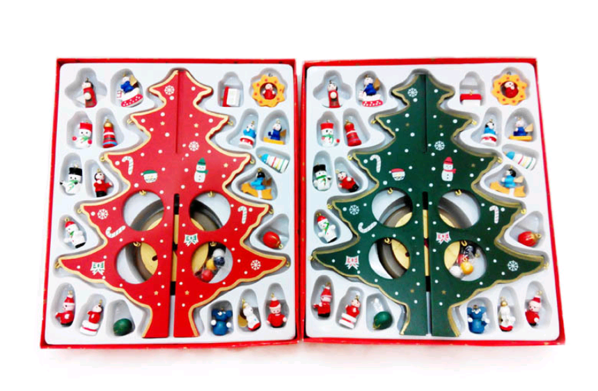 Árbol de Navidad de mesa de madera pintado a mano
