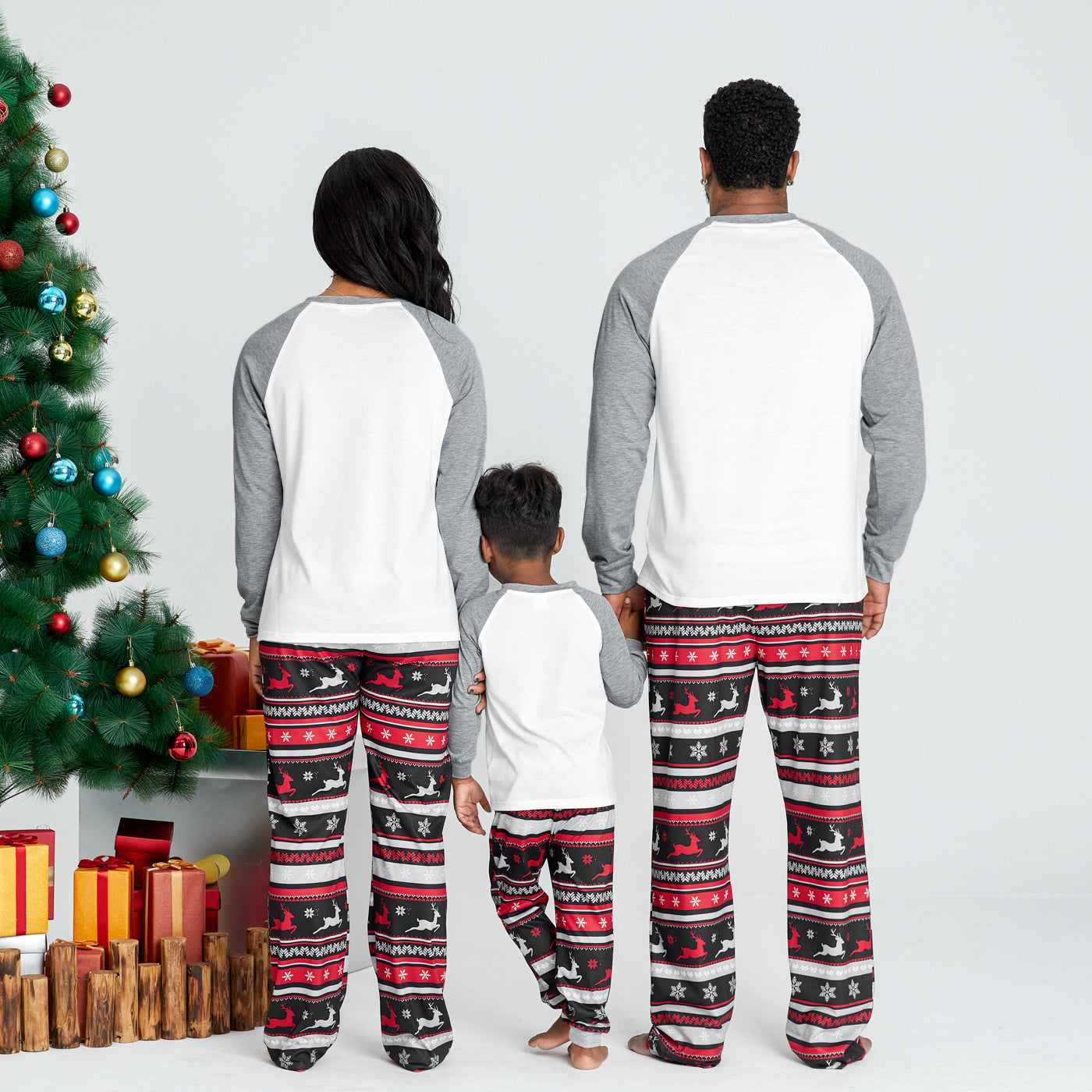Festive Print Matching Family Christmas Pajamas 3