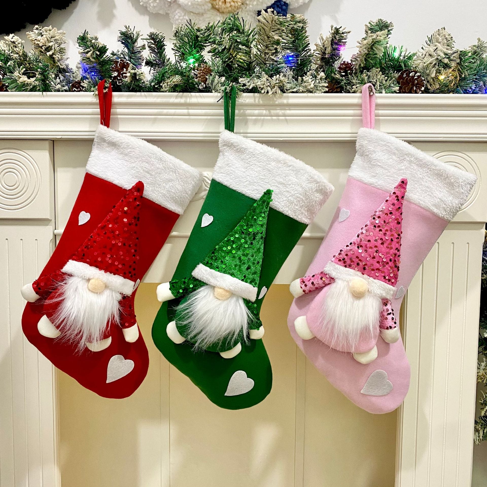 Sac cadeau de Noël gnome sans visage à sequins