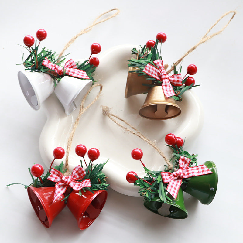 Pendentif de Noël double clochette avec nœud et baies