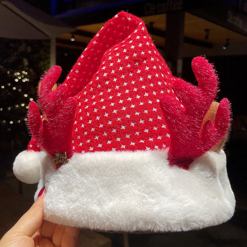 Sjov julehue i plys med festlige designs