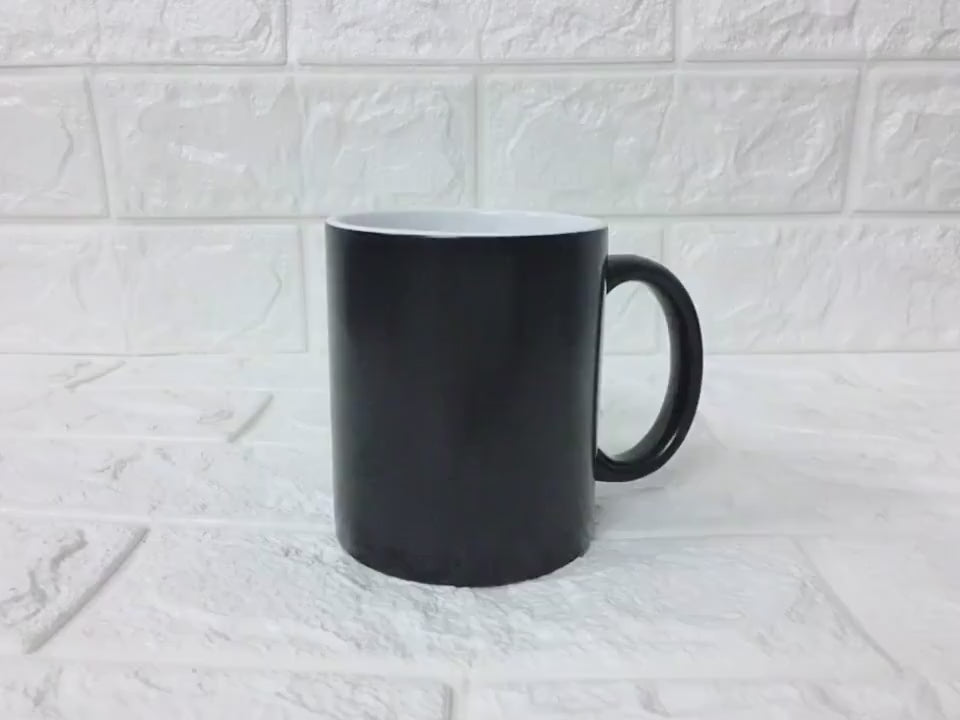 Merry Christmas Colour Changing Magic Mug – video